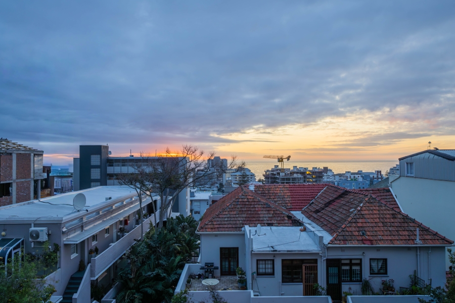 To Let 3 Bedroom Property for Rent in Sea Point Western Cape